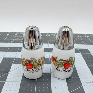 Gemco Westinghouse Corelle Saliere Poivrie Spice Of Life Salt Pepper Shakers